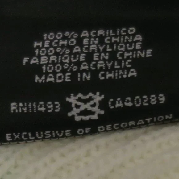 NFL Women's Seattle Seahawks Cozy Cable - Cuffed Knit Hat with POM - Picture 4 of 4